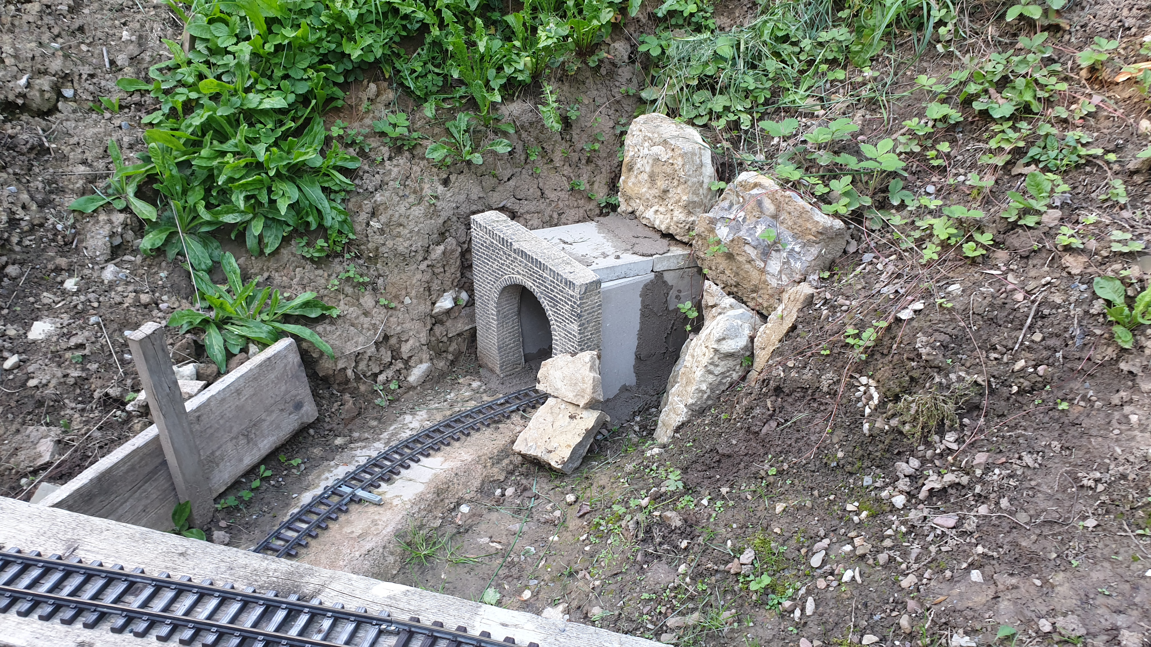 20250805_193327 20250805_193327